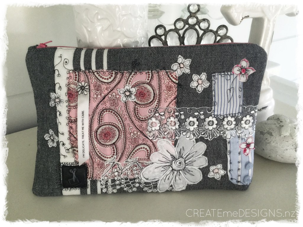 Upcycled lace & bits into&nbsp;purses