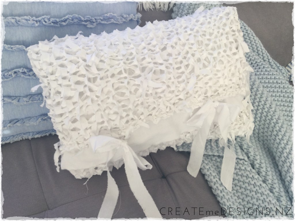 Knitted White Sheets