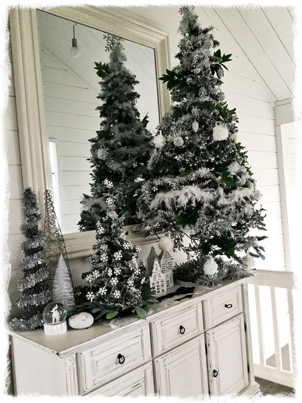 Christmas Done &&nbsp;Dusted